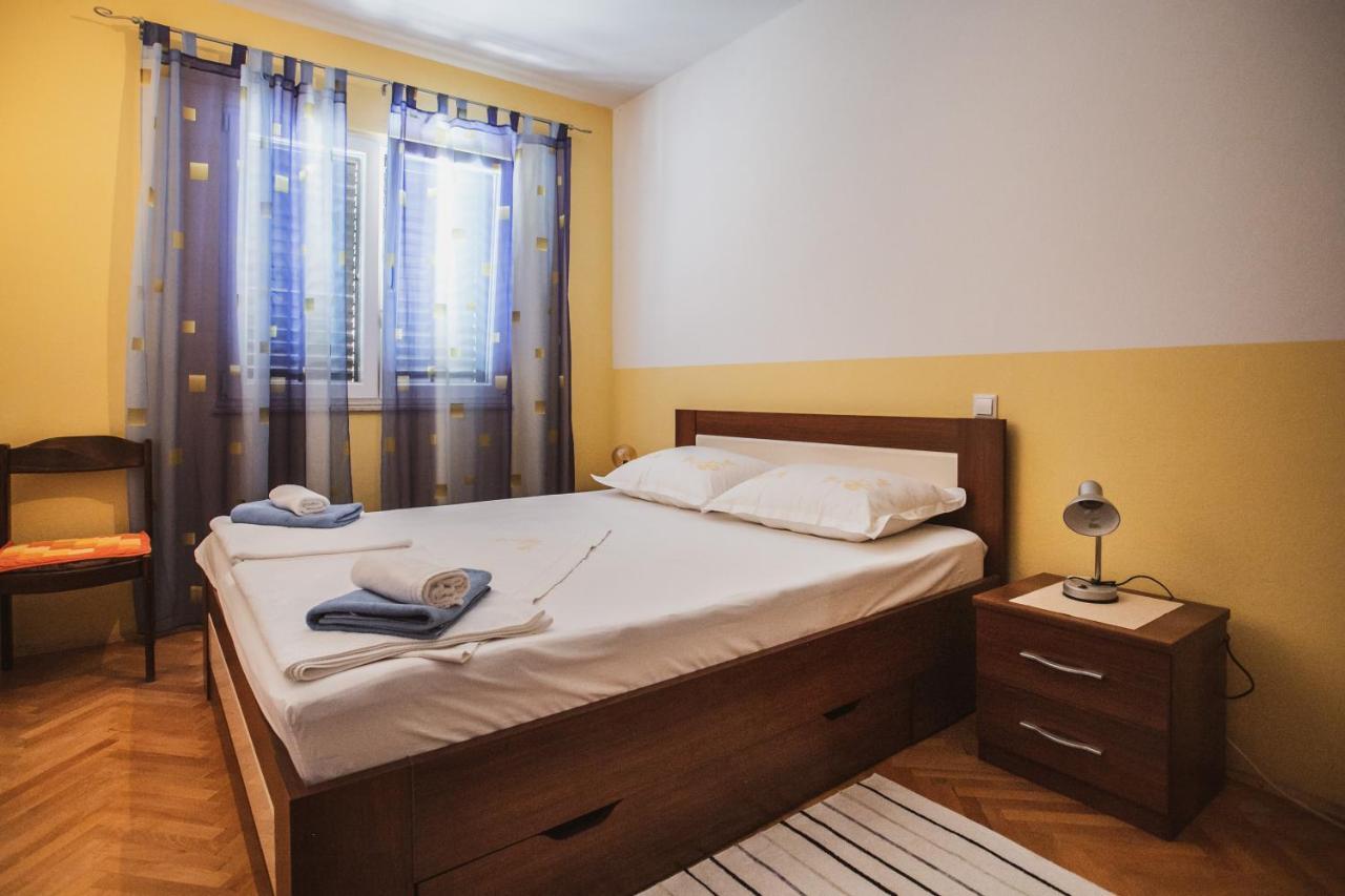 Comfort Sea View Apartment Dugi Rat Exterior photo