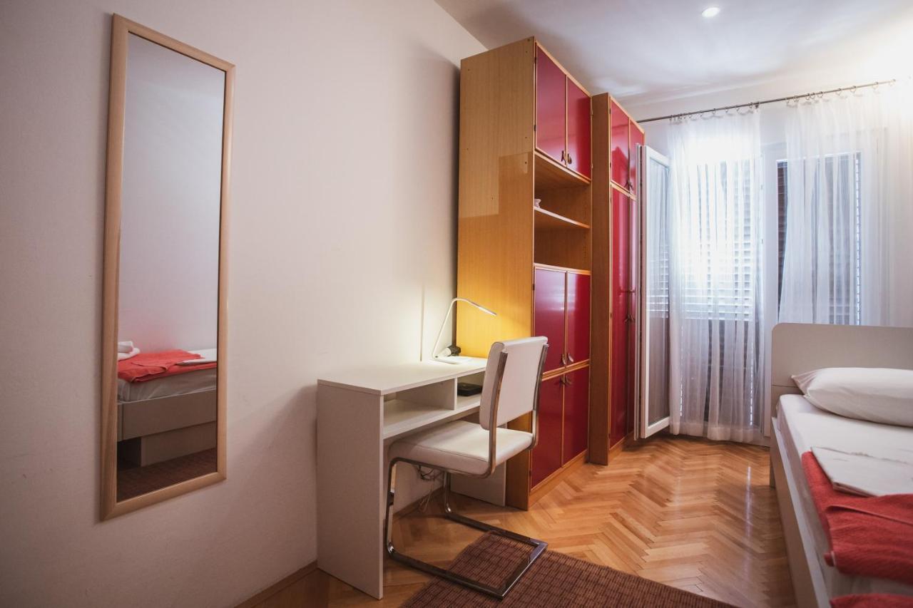 Comfort Sea View Apartment Dugi Rat Exterior photo